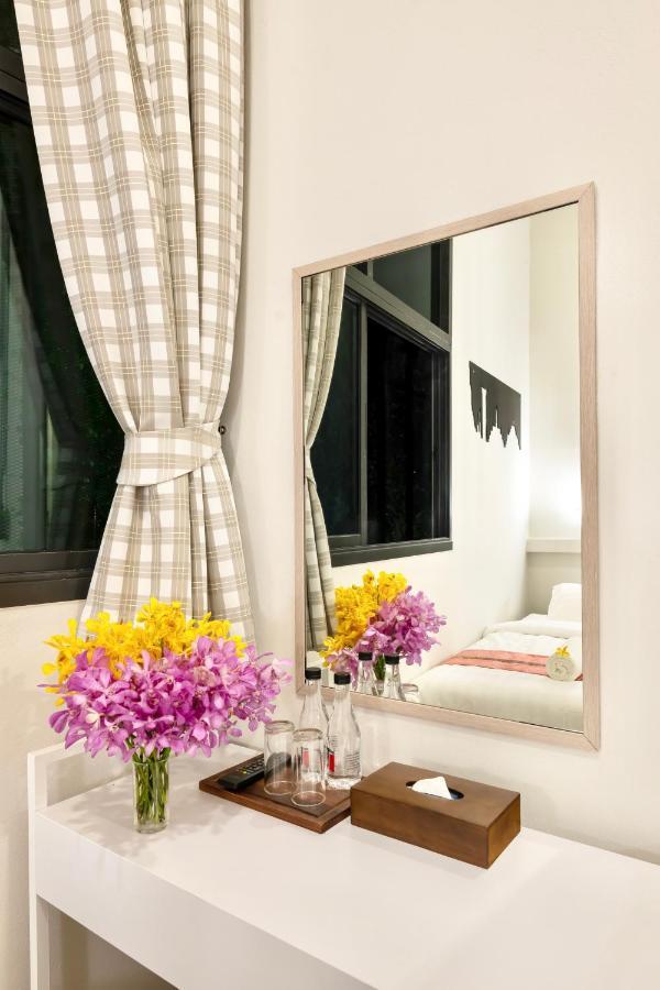เรดดอร์ เฮอริเทจ โฮเต็ล Hotel กรุงเทพมหานคร ภายนอก รูปภาพ
